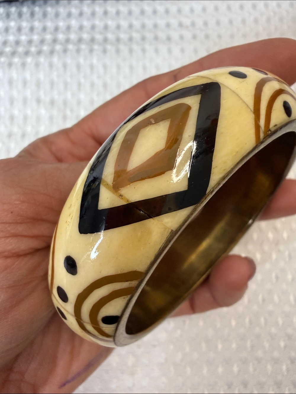 Vintage Hand-Painted Cream/Brown Brass with Tribal Resin Pattern Women Bracelet